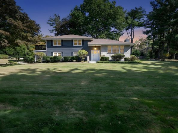 2 Fox Run Road, Norwalk CT 06850