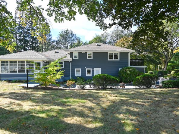 2 Fox Run Road, Norwalk CT 06850