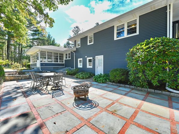 2 Fox Run Road, Norwalk CT 06850