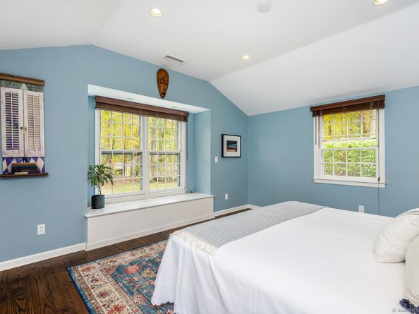 32 Calvin Road, Weston CT 06883
