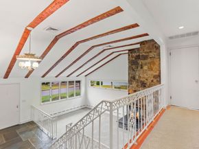 38 Smith Place, Trumbull CT 06611