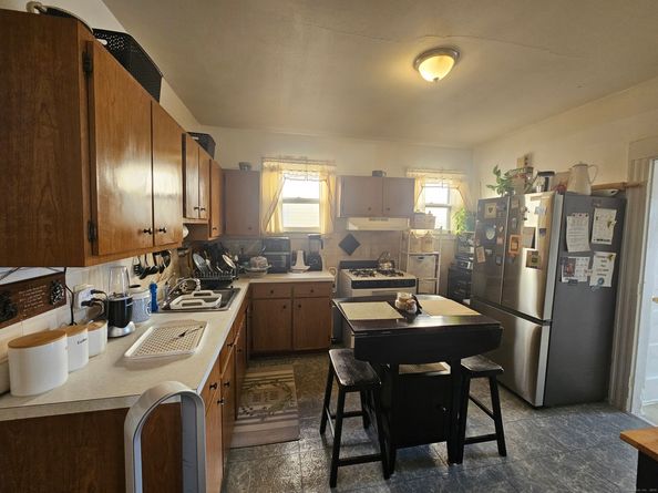249 Hough Avenue, Bridgeport CT 06608
