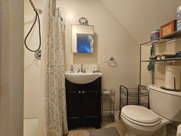 249 Hough Avenue, Bridgeport CT 06608
