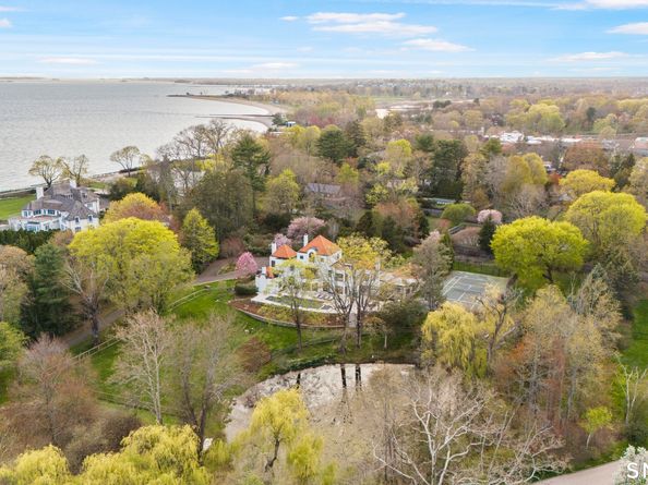 69 Beachside Avenue, Westport CT 06880