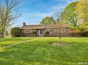 2 Finch Court, Norwalk CT 06854