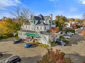 5 Hundley Court LL, Stamford CT 06902