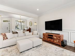 131 Winding Ridge Way 131, Danbury CT 06810