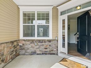 131 Winding Ridge Way 131, Danbury CT 06810