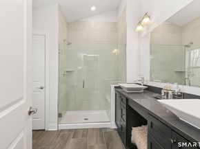 131 Winding Ridge Way 131, Danbury CT 06810