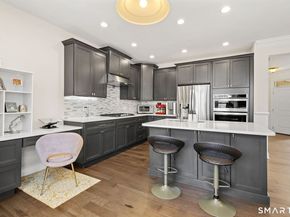 131 Winding Ridge Way 131, Danbury CT 06810