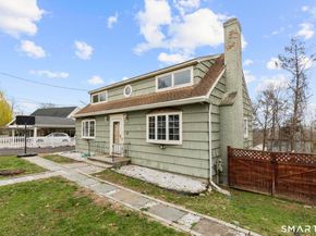 104 Oakdale Street, Bridgeport CT 06606