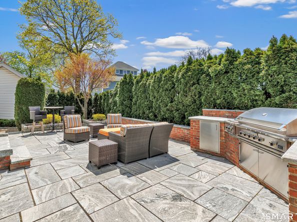 126 Fifth Avenue, Milford CT 06460