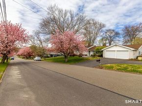 220 Oak Ridge Road, Stratford CT 06614