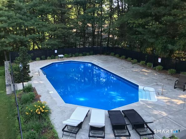 111 Stones, Trumbull CT 06611