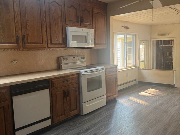 225 Winnepoge Drive, Fairfield CT 06825
