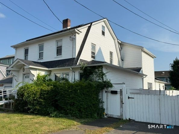 76 Waverly Place, Bridgeport CT 06610