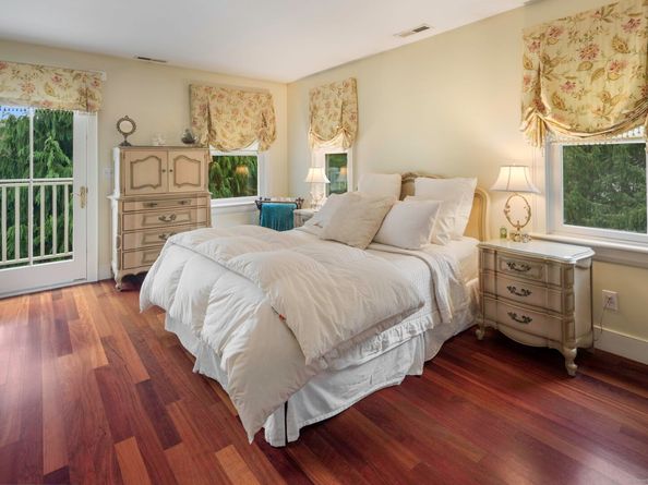 202 Weed Street, New Canaan CT 06840