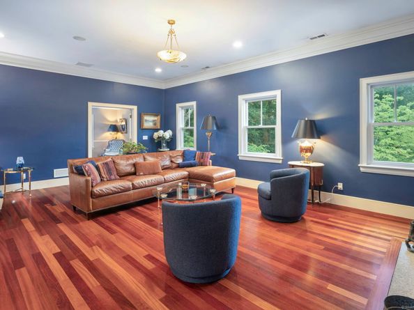 202 Weed Street, New Canaan CT 06840