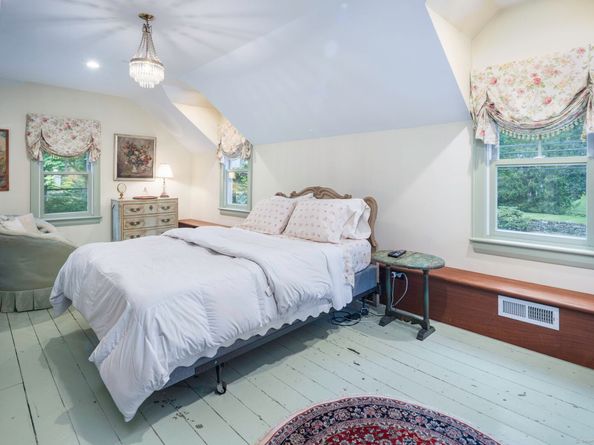 202 Weed Street, New Canaan CT 06840