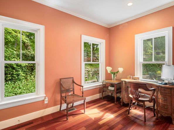 202 Weed Street, New Canaan CT 06840