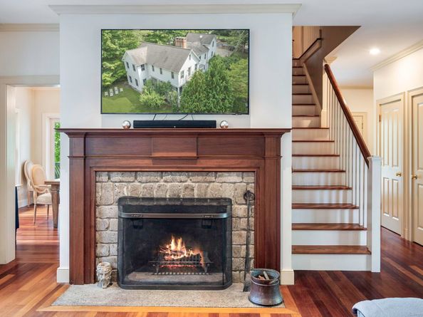 202 Weed Street, New Canaan CT 06840