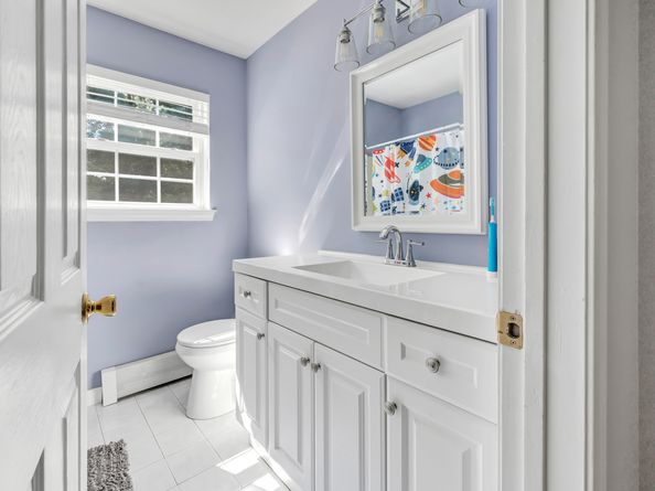 31 Meghan Lane, Shelton CT 06484