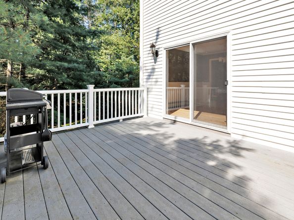 31 Meghan Lane, Shelton CT 06484
