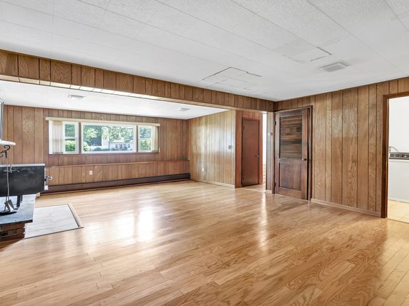 410 Seabreeze Drive, Stratford CT 06614