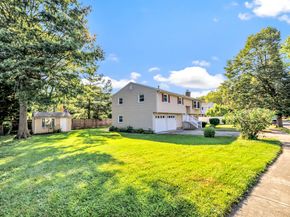 410 Seabreeze Drive, Stratford CT 06614