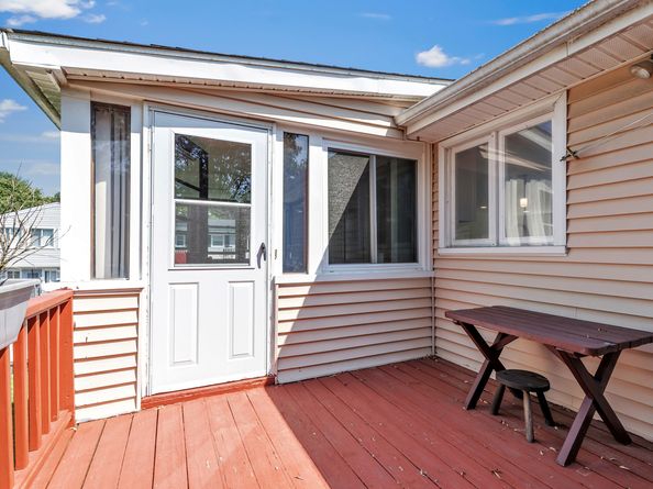 410 Seabreeze Drive, Stratford CT 06614
