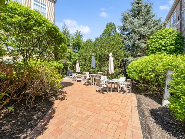 850 E Main Street APT 520, Stamford CT 06902
