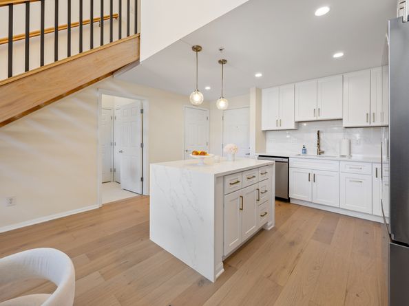850 E Main Street APT 520, Stamford CT 06902