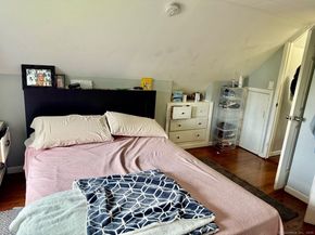 15 Edwards Street, Bridgeport CT 06606