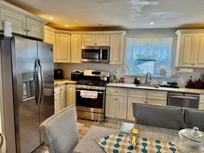15 Edwards Street, Bridgeport CT 06606