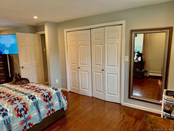 15 Edwards Street, Bridgeport CT 06606