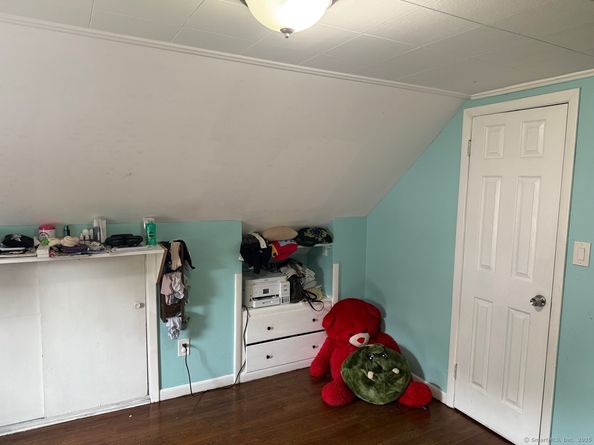 15 Edwards Street, Bridgeport CT 06606