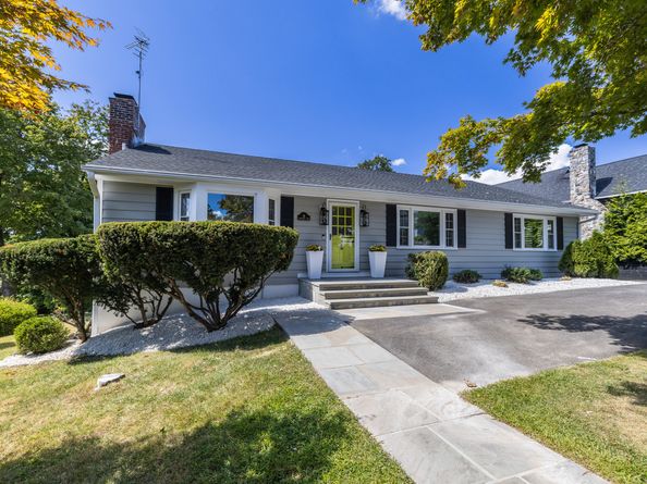 16 Candlewood Acres Road, Brookfield CT 06804