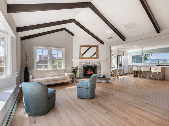 16 Candlewood Acres Road, Brookfield CT 06804