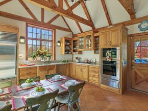 70 Redding Road, Easton CT 06612