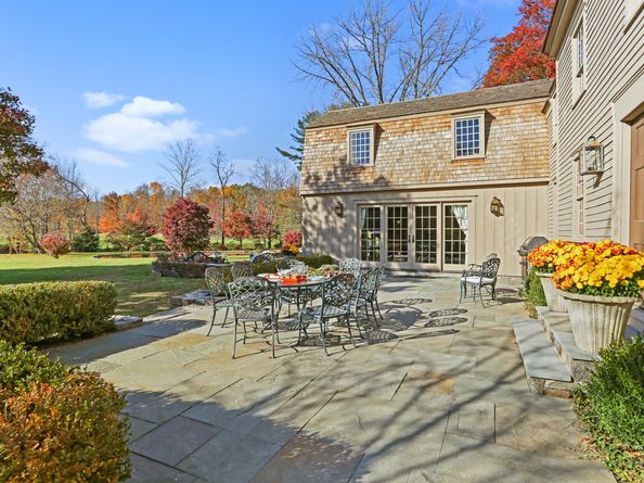 70 Redding Road, Easton CT 06612