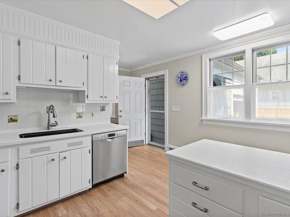 12 East Avenue, Norwalk CT 06851
