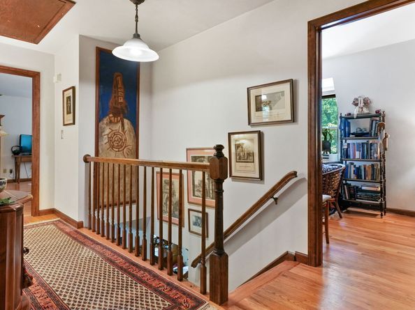 100 Honeysuckle Hill Lane, Easton CT 06612