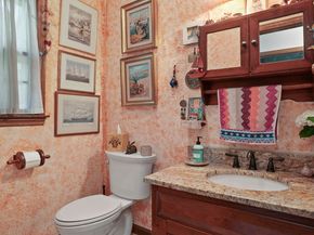 100 Honeysuckle Hill Lane, Easton CT 06612