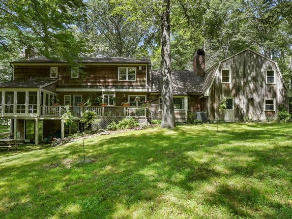 100 Honeysuckle Hill Lane, Easton CT 06612