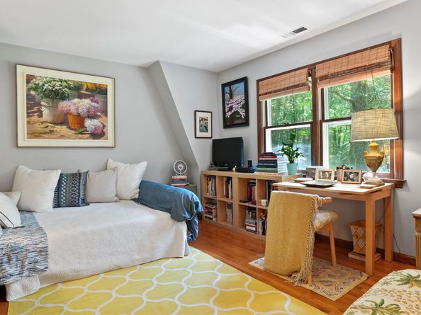 100 Honeysuckle Hill Lane, Easton CT 06612