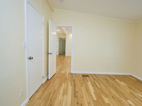 10 Crescent Park Road, Westport CT 06880