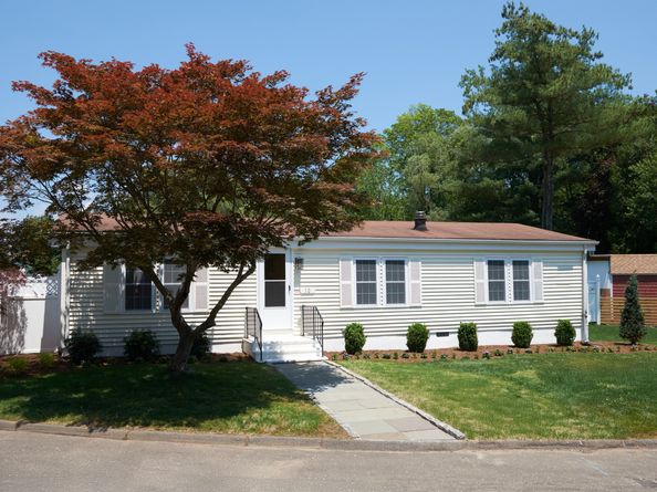 10 Crescent Park Road, Westport CT 06880