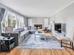 86 Vanguard Street, Bridgeport CT 06606