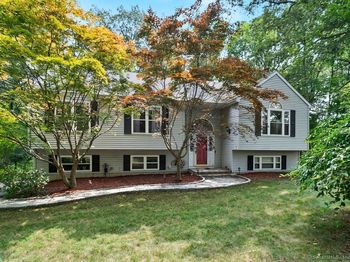 6 Stonegate Lane