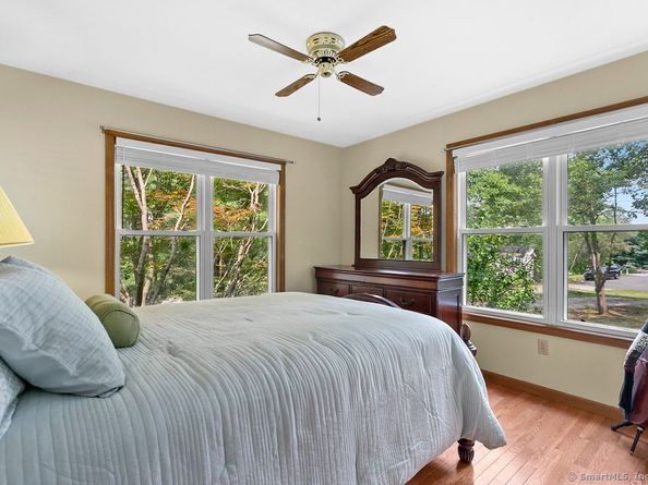 6 Stonegate Lane, Shelton CT 06484